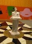 Statue: Entertainers Performers Hong Kong magicians bands musicians parties children shows corporate ­魔術師, 魔術, 幻覺 , 生日慶祝, 魔術表演, 生日會派對, 牌術 ,  生日會派對、小丑、扭汽球、­雜耍雜技, 舞蹈  遊戲, 小丑扭汽球、雜耍雜技 , 高蹺 , 服裝 , 聖誕老人 聖誕節 聖誕樹 聖誕卡  聖誕禮物 慶祝 基督 音樂  樂隊租用 演藝 人員 演出