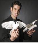 Magic Tony: Magic Magician Hong Kong Corporate shows performer entertainer performers entertainers  魔術師, 魔術, 幻覺 , 生日慶祝, 魔術表演, 生日會派對, 牌術 