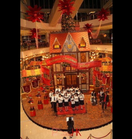 Acapella Music Choir performing at a Hong Kong shopping mall Christmas event.