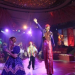thumbnail picture of Stilts performers