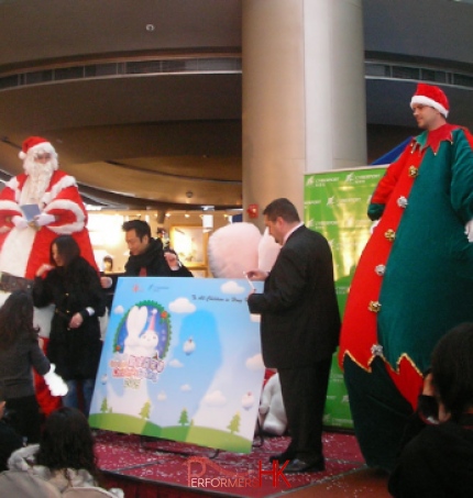 two giant stilt walker at cyberport christmas event