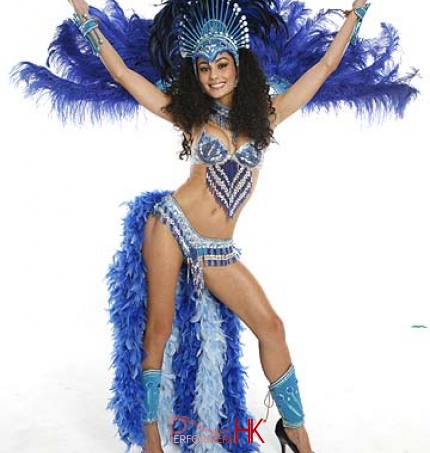 Samba Girl in HK dancing with a blue costume at Samba theme function