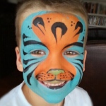 The guests are always impressed by Monas skills