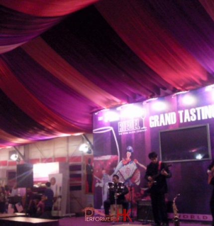 Live band musician in HK performing at Hong Kong Wine and Dine fair