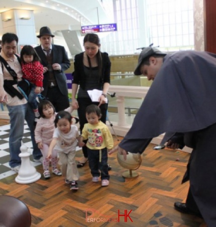 The actors is grading the kids to joined the Easter role play workshop to finish the tasks at a Hong Kong corporate function
