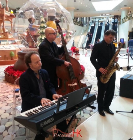 Hong Kong musicians performing at a shopping mall Christmas event