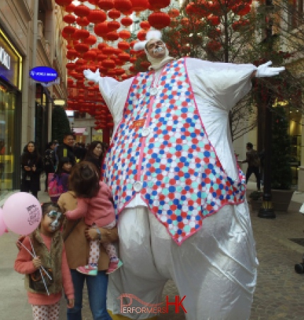 Giant Easter bunny with children in Wanchai