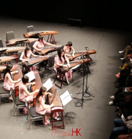 Traditional instrument girl group 