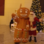 Gingerbread man at IFC with Santa PHilip