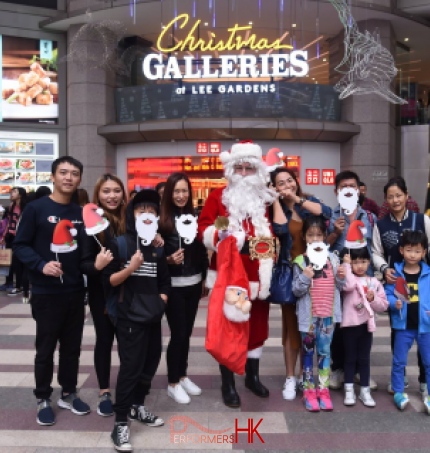 Hysan Place Santa Sean