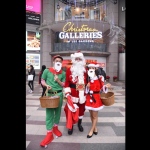 Hysan Sean Santa with assistants