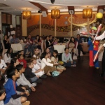 Juggling for a kids party in Sun Kai center Hong Kong.